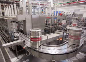 Perché scegliere un sistema di riempimento fusti per birra? - Comac